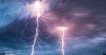 Stire din Social : Alertă meteo. Ninsori, lapoviţă şi furtuni cu descărcări electrice în mare parte a țării