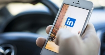 Stire din Tehnologie : Microsoft cumpără LinkedIn. Care este prețul tranzacției