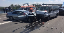 Stire din Eveniment : GALERIE FOTO-VIDEO / ACCIDENT RUTIER PE PODUL DE LA MEDGIDIA. SUNT TREI VICTIME!
