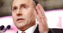 Stire din Eveniment : Răsturnare de situație în cazul primarului care-și spiona iubita. Cine sare în apărarea lui