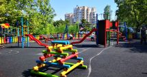 Stire din Social : Locuri de joacă reabilitate, la Constanța!