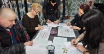 Stire din Social : Premiu de aproape șase milioane de euro, la 6 din 49