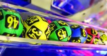 Stire din Social : Premii uriașe la tragerile loto din week-end