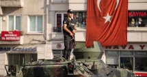 Stire din Actualitate : Ambasada SUA la Ankara autorizează familiile angajaților să părăsească țara
