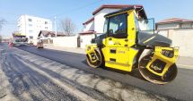 Stire din Social : Se lucrează intens pentru reabilitarea carosabilului în cartierele Constanței