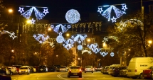 Sărbători de vis la Constanța. Mii de luminițe, brad uriaș în Parcul Tăbăcărie și cadouri speciale pentru toți copiii