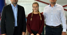 Stire din Sport : Vicecampioana mondială Andreea Ana, premiată de conducerea CS Mangalia