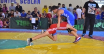 Stire din Sport : Luptătorii constănțeni "vânează" medaliile Campionatului Național