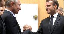 Stire din Actualitate : Putin l-a felicitat pe Macron pentru victoria în fața lui Le Pen