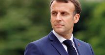 Stire din Actualitate : Preşedintele francez începe un turneu de cinci zile în Africa