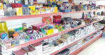 Stire din Social : Magazinele care comercializează rechizite școlare și uniforme luate la control. ANPC face recomandări