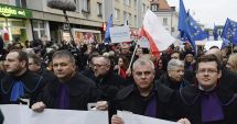 Magistrații au manifestat la Varșovia pentru independența justiției