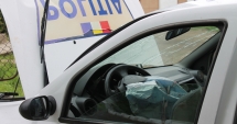 Stire din Eveniment : Cine îi apără pe polițiști de proprii șefi?  Drama familiei unui polițist mort în misiune. Soția și copilul, aruncați în stradă de bancă