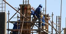 Stire din Economie : Mai multe autorizații de construire pentru clădiri rezidențiale, în 2015