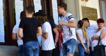 Stire din Cultură-Educație : Mai mulți bani de liceu, pentru elevi, de la toamnă