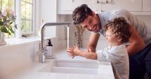 Stire din Sănătate : Spălaţi-vă corect mâinile şi scădeţi riscul de infecții bacteriene!