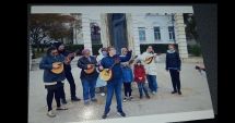 Stire din Cultură-Educație : Poetul Mihai Eminescu, comemorat de formația "Mandolinata"