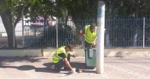 Stire din Politică-Administrație : Primăria Mangalia montează peste 500 de coșuri de gunoi pe străzile orașului