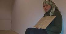 Stire din Actualitate : CAZ INCREDIBIL. Doi romi din România, EXPUȘI într-un MUZEU din Suedia