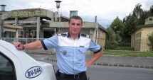 Stire din Eveniment : Povestea "singurului drum prioritar...înfundat" . Polițistul Godină lovește din nou