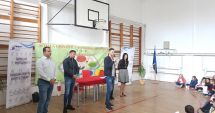 Stire din Sport : Marica și Dănciulescu, luați "cu asalt" de elevii Școlii "Dan Barbilian"