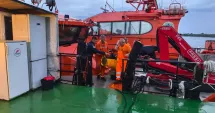Stire din Eveniment : Trei persoane sunt în stare gravă la spital după ce un petrolier a explodat în Marea Neagră