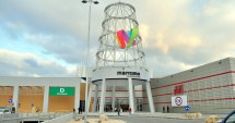 Stire din Social : De trei ani alături de constănțeni. Lala Band și Holograf concertează, în week-end, la Maritimo