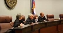 Stire din Fun : Mărturii la Tribunal