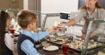 Stire din Cultură-Educație : Bani mai mulți pentru "Masă sănătoasă în şcoli". Încă 11.500 de copii vor beneficia de program