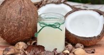 Stire din Sănătate : Aveți părul gras? Folosiți măștile cu ulei de cocos!