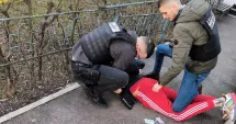 Stire din Eveniment : Intervenție de rutină, transformată în coșmar. Polițist lovit în cap, la Năvodari