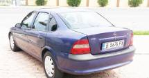 Stire din Eveniment : Mașină de Bulgaria,  cu acte false