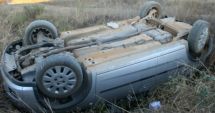 Stire din Eveniment : Un autoturism s-a răsturnat la ieșire din Constanța, spre Ovidiu