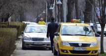 Stire din Social : PRIMĂRIA CONSTANȚA, POLIȚIA RUTIERĂ, CE FACEM CU TROTUARELE? / Galerie foto din buricul Constanței