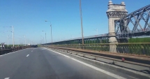 Stire din Social : ATENȚIE, ȘOFERI! SE LUCREAZĂ PE AUTOSTRADA SOARELUI