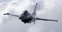 Stire din Eveniment : Antrenament în comun cu bombardierul strategic american B-52, la Mihail Kogălniceanu