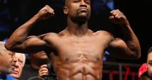 Stire din Sport : Mayweather a câștigat "Meciul secolului"