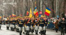 Stire din Actualitate : Repetiţii generale pentru Parada Militară de 1 Decembrie. Vor fi trase 21 de salve de tun