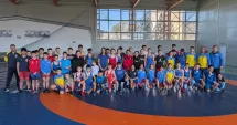 Stire din Sport : Antrenament intens pentru luptătorii de la CS Medgidia