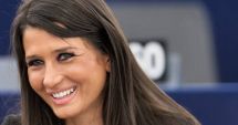 Stire din Monden : Elena Băsescu este însărcinată cu al treilea copil