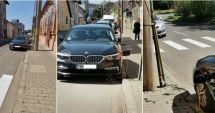 Stire din Eveniment : IMAGINEA ZILEI. Un șofer și-a pus BMW-ul Hybrid la încărcat, direct la stâlpul stradal de electricitate