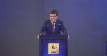 Stire din Politică-Administrație : Congresul PNL / Nicușor Dan: "PNL a făcut şi greşeli, dar a ţinut direcţia corectă pentru România"