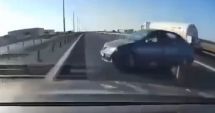 Stire din Eveniment : Imaginea inconștienței! Un șofer întoarce mașina pe autostradă și lovește un alt autovehicul