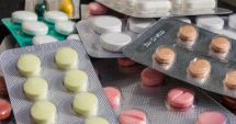 Stire din Eveniment : Medicamente pentru boli grave, de sute de mii de lei, decontate ilegal. Ancheta este în desfășurare