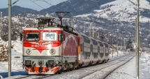 Stire din Economie : Mergeți cu trenul la munte? Vagon special dedicat transportului de schiuri