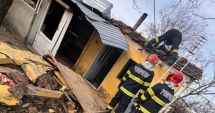Stire din Eveniment : Pompierii, alertaţi de căderea unui obiect din atmosferă peste o casă. Iată ce s-a întâmplat de fapt
