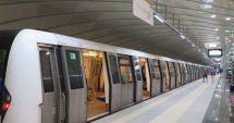 Stire din Eveniment : Un bărbat a murit la metrou în această dimineață. S-ar fi aruncat în fața trenului