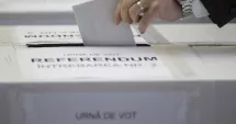 Stire din Actualitate : Locuitorii unei comune au decis prin referendum demiterea primarului, după un vot majoritar favorabil revocării