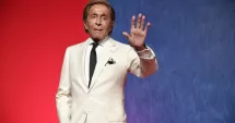 Stire din Actualitate : Valentino, cel supranumit „ultimul împărat al modei”, a încetat din viață