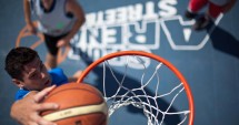 Stire din Sport : Micii "samurai" și maeștrii streetball-ului își dispută Trofeul Callatis